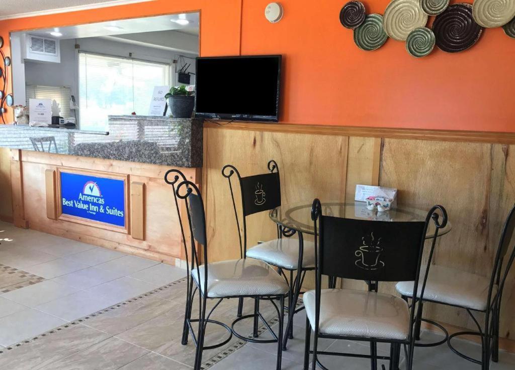 Americas Best Value Inn & Suites Macon At Sunset Dr Ngoại thất bức ảnh