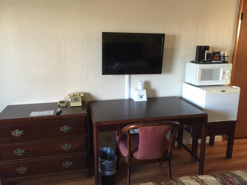 Americas Best Value Inn & Suites Macon At Sunset Dr Ngoại thất bức ảnh