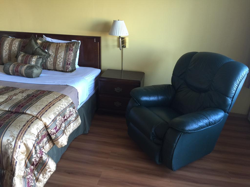 Americas Best Value Inn & Suites Macon At Sunset Dr Phòng bức ảnh
