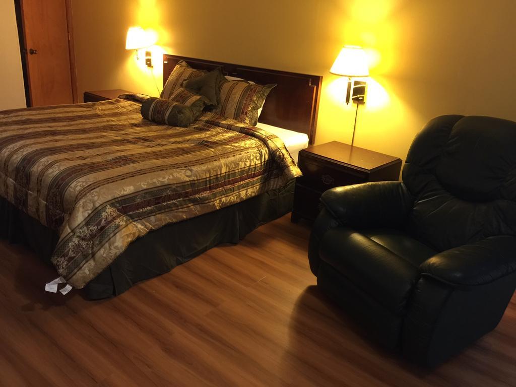 Americas Best Value Inn & Suites Macon At Sunset Dr Ngoại thất bức ảnh