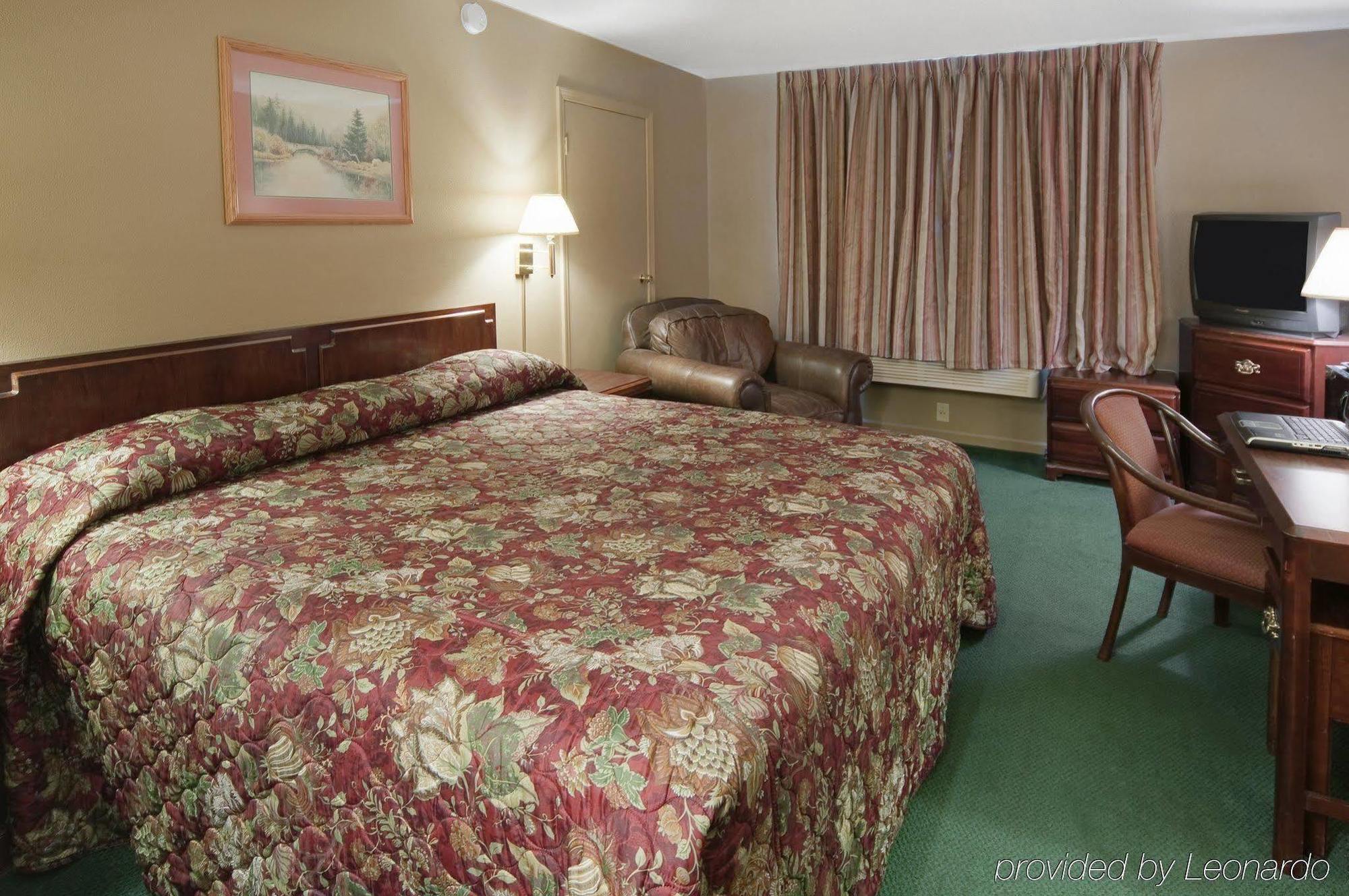 Americas Best Value Inn & Suites Macon At Sunset Dr Ngoại thất bức ảnh